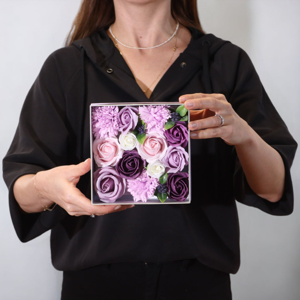 Square Box - Lavender Rose & Carnation - Natural Aroma Company